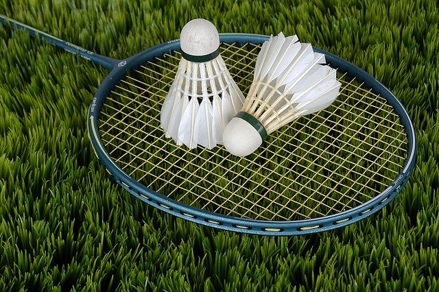 badmintonové potřeby
