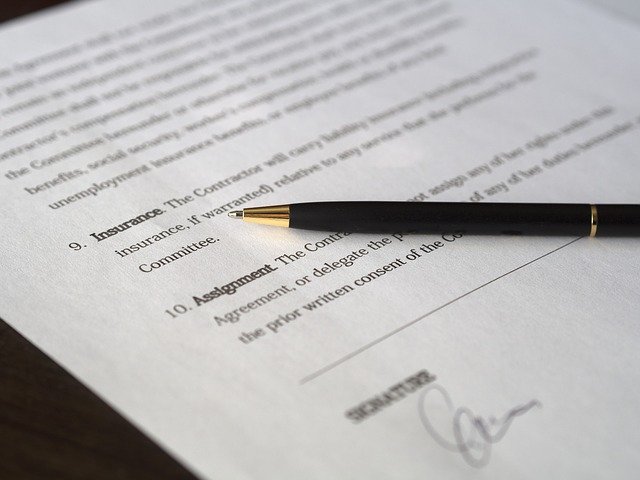 podepsaná smlouva